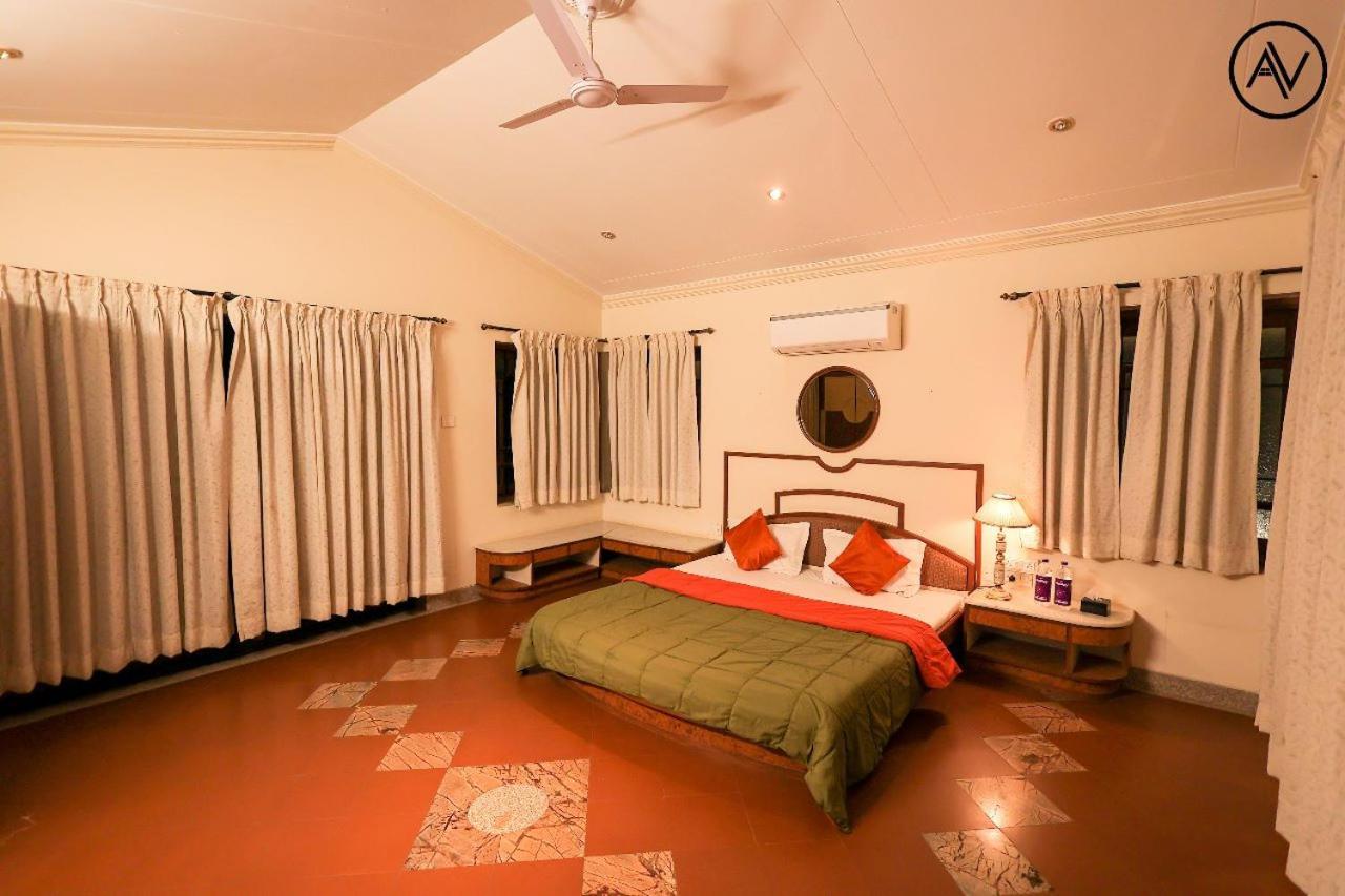 Arcus Villa - Swimming Pool/Ac/Luxurious Mahābaleshwar Exterior foto